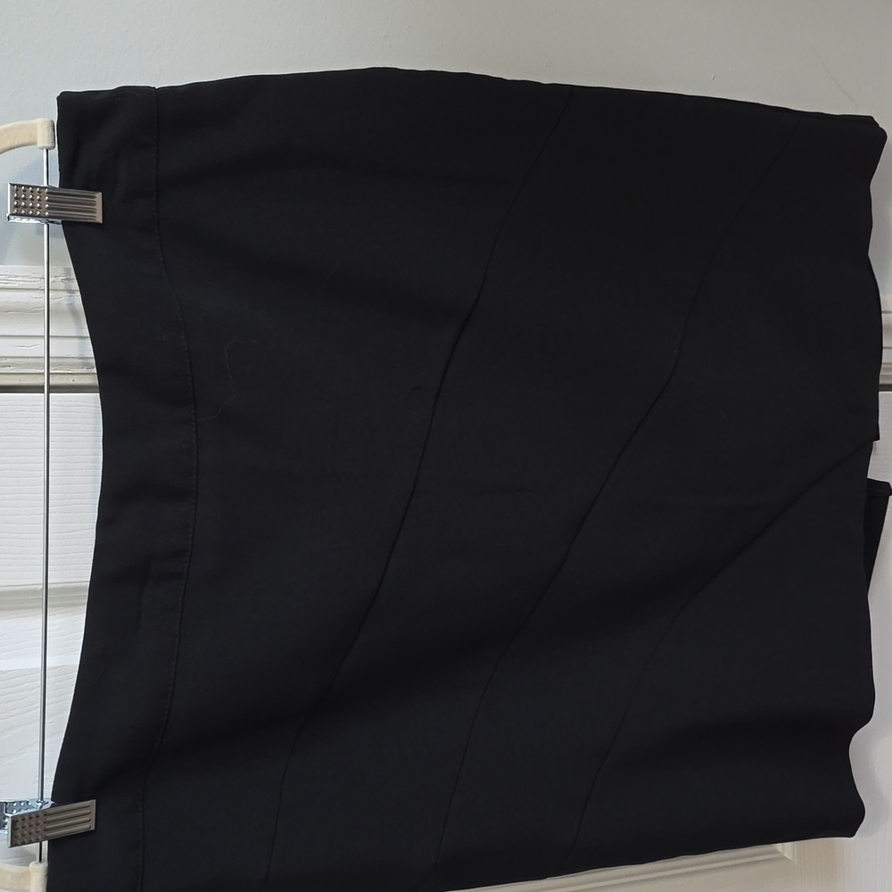 NWOT black skirt
